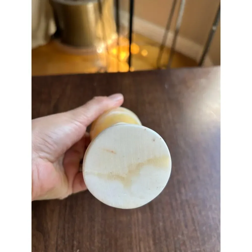 American Vintage vintage alabaster